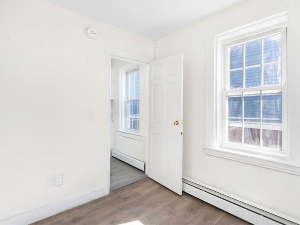 providence-rhode-island-65990863 picture