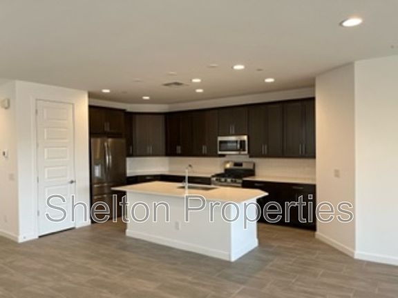 3rd image of 12534 W Calle De Sol