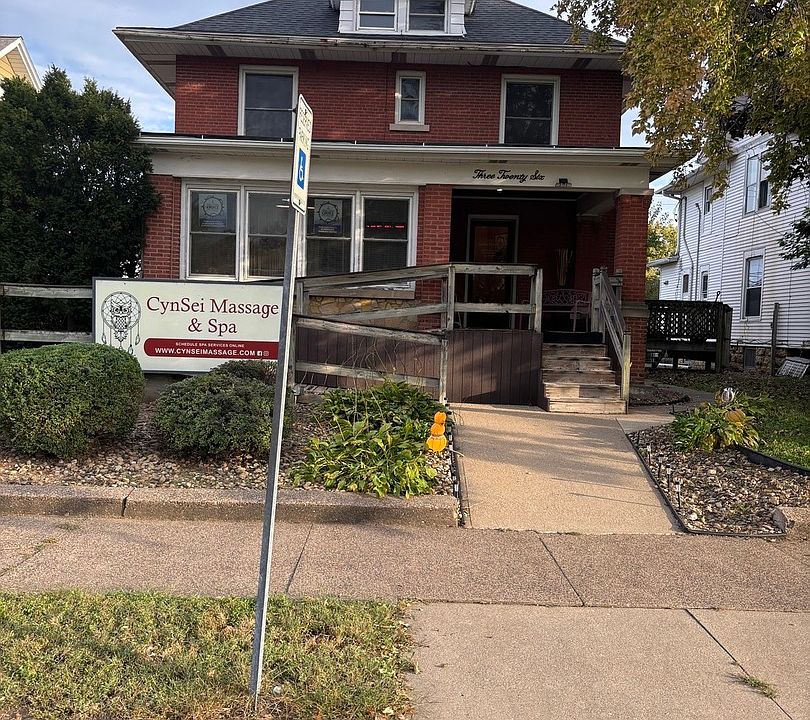 1st image of 326 3rd Ave S