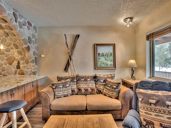 4th image of 477 Hi Country Dr #5