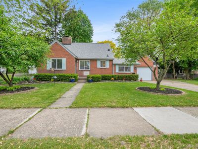 1104 James K Blvd, Pontiac, MI, 48341