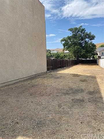 1st image of 1417 Mission St