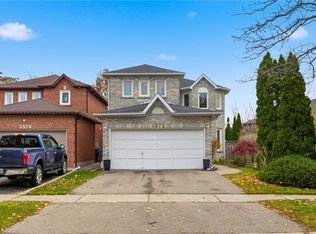 3372 Bobwhite Mews, Mississauga, ON L5N6E7
