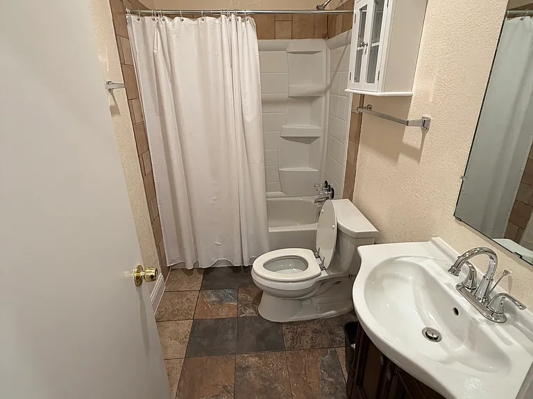 715 N Sutter St #3 — Photo 4