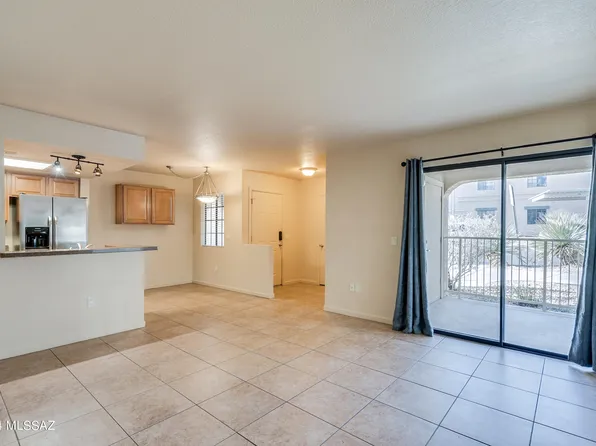 101 S Players Club Dr APT 8103, Tucson, AZ 85745