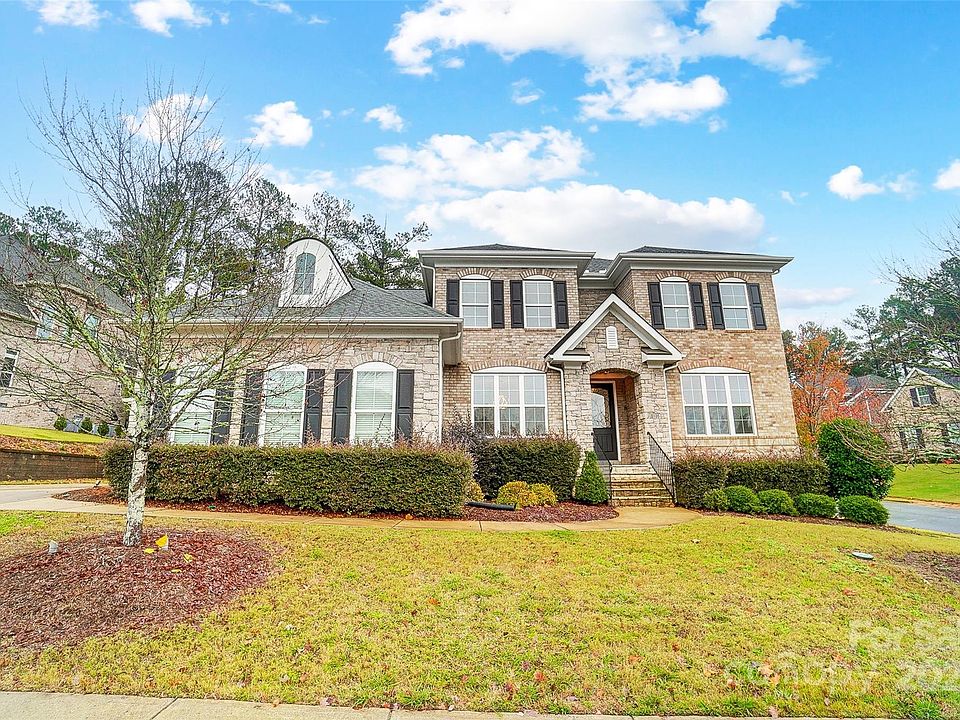 1st image of 18035 Pawleys Plantation Ln