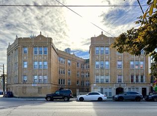 4267 W Addison St #A00W, Chicago, IL 60641