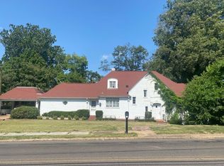 205 N Sampson Ave, Dyersburg, TN 38024