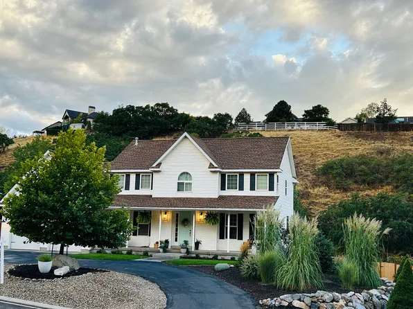387 N Loafer Canyon Rd, Elk Ridge, UT 84651