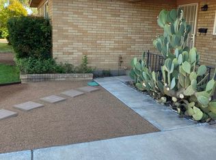 732 Manzano St NE, Albuquerque, NM 87110