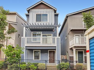 14060 SW Compass Dr, Beaverton, OR 97005