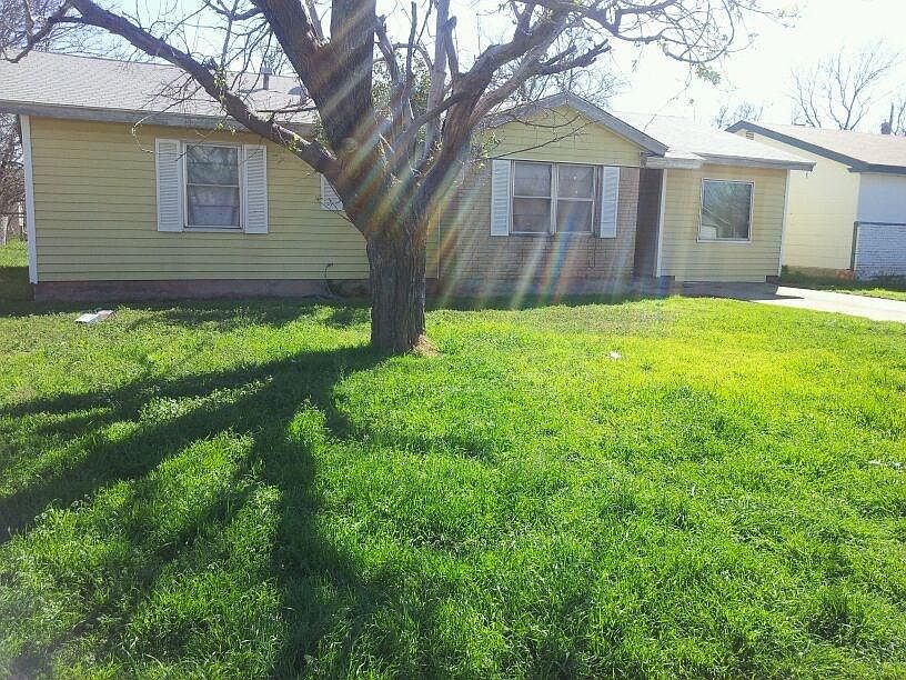 1st image of 5009 N 9th St