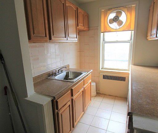 4th image of 4330 48th St APT F2