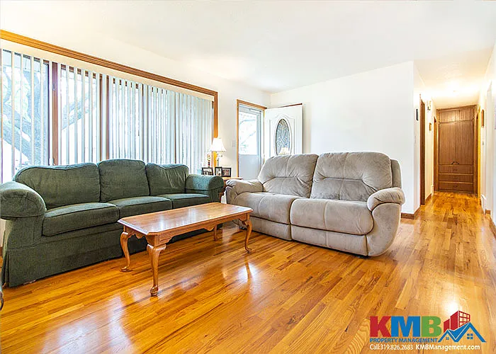 3 bed, 1.5 bath, 1785 sqft, $1,500 — Photo 3