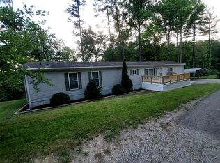 181 Shady Pine Ln, Hazard, KY 41701