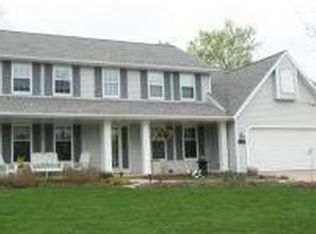 1912 Renaissance Ct, Green Bay, WI 54313