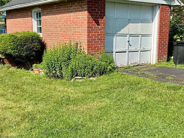 2907 Frink St — Photo 15