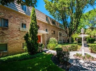 2220 Murray Holladay Rd APT 120, Salt Lake City, UT 84117