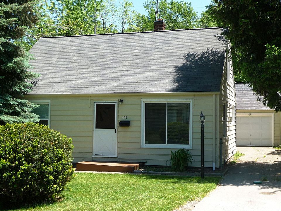 1st image of 129 Forest Blvd