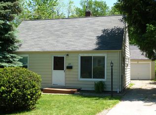 129 Forest Blvd, Avon Lake, OH
