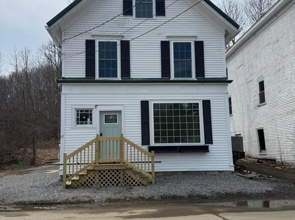 17 Four Rod Road, Warren, ME 04864