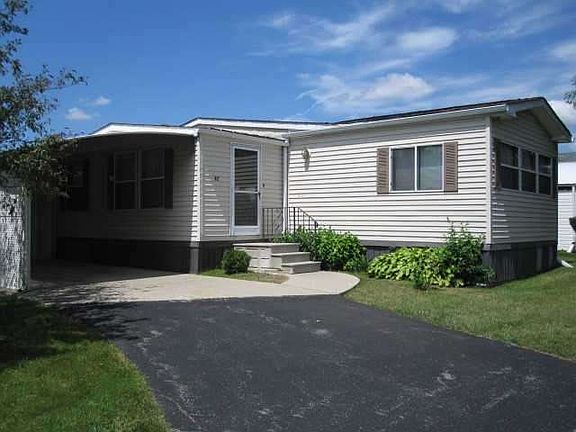 2nd image of 42 Marseille Ave