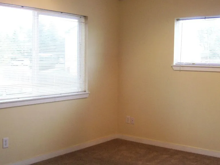 5739 Fallbrook Ln — Photo 5