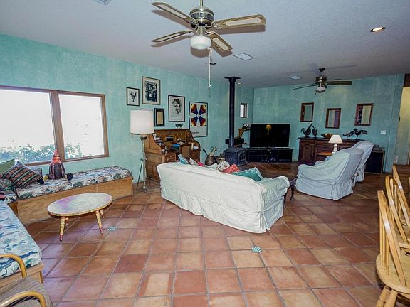 5th image of 29 Cline Ln