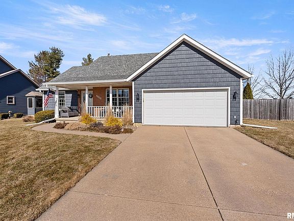 3rd image of 2346 Lindenwood Dr
