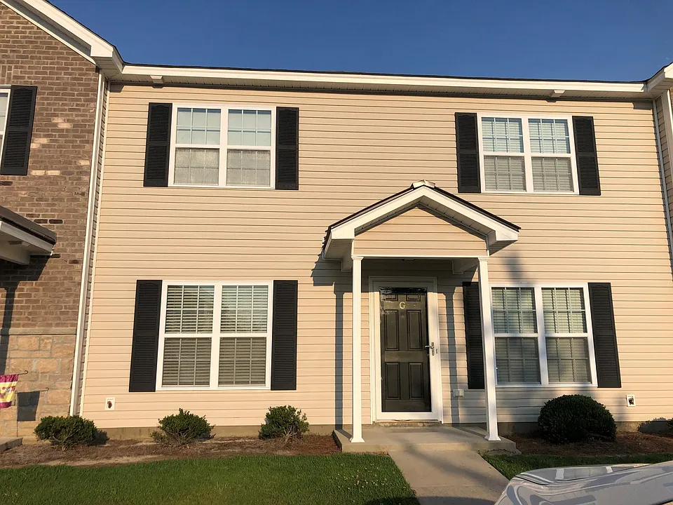 120 Chandler Dr #G