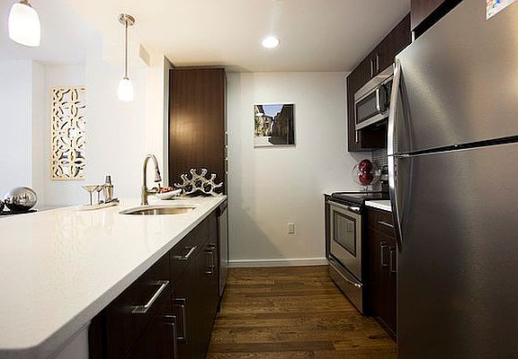 3rd image of 260 W 26th St APT 4P