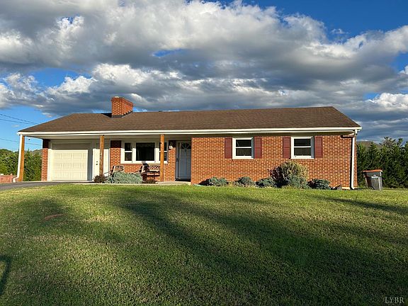 2nd image of 92 Green Hill Dr