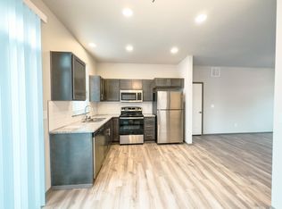 17028 E Riverside Ln, Greenacres, WA 99016
