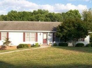 71 Orchard Hill Dr, Cloverdale, VA 24077