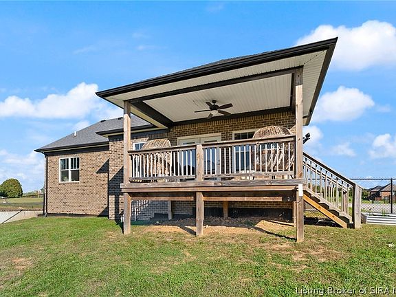 5th image of 111 Alabama Drive SE