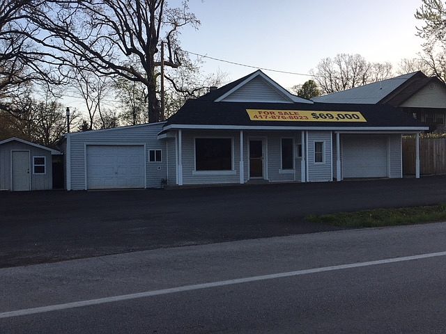 2nd image of 1855 E Highway 54