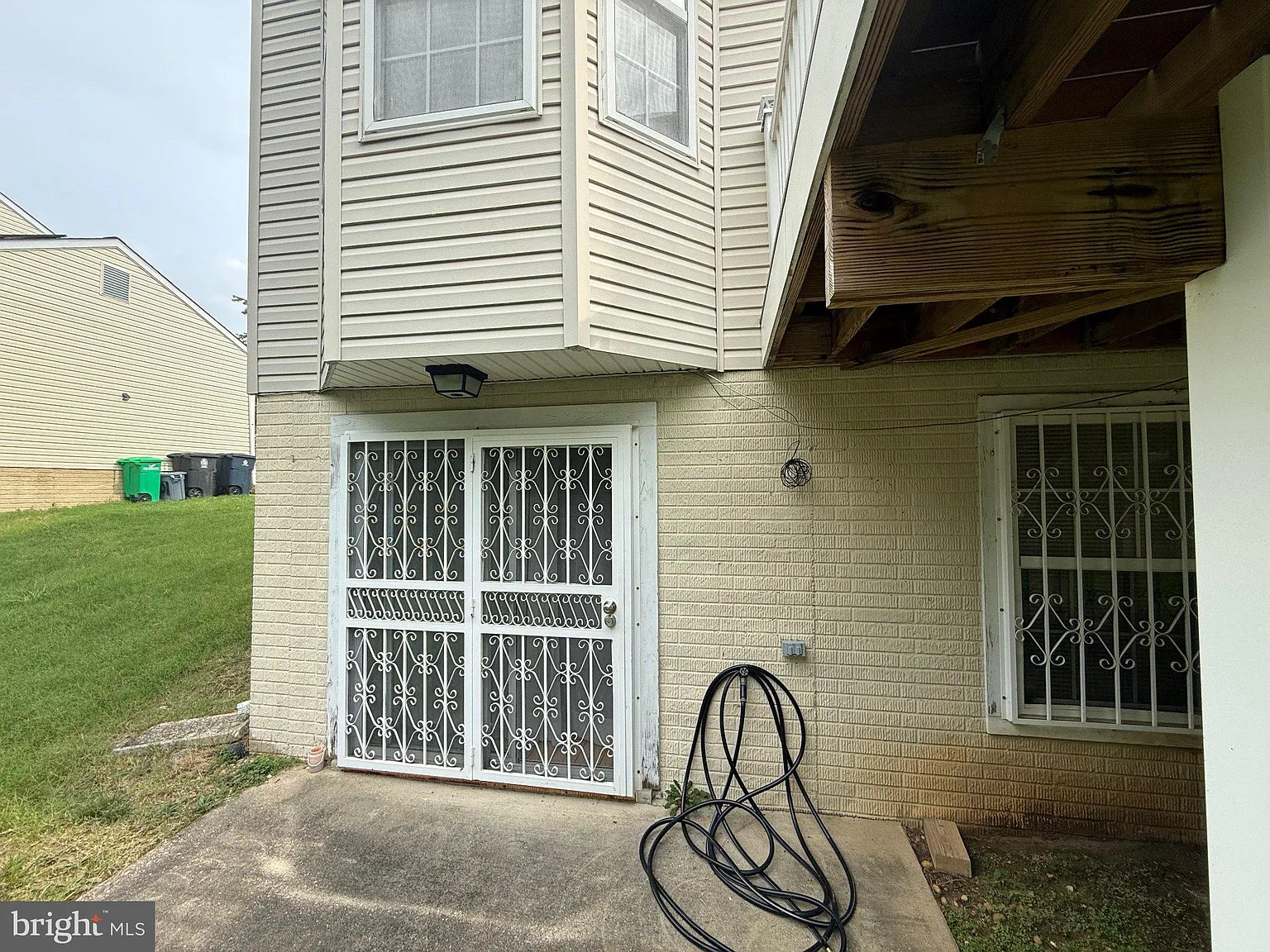 1 bed, 1.0 bath, 2868 sqft, $1,200 — Photo 2