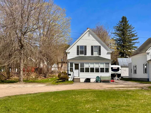 5 Smith Place, Lancaster, NH 03584