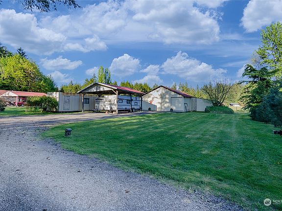 3rd image of 3148 83rd Avenue SW