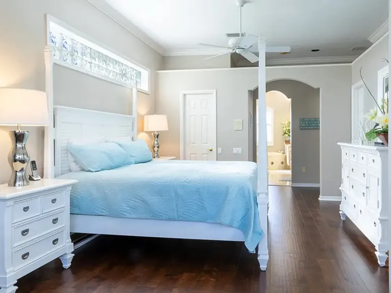 419 Bird Key Dr — Photo 23