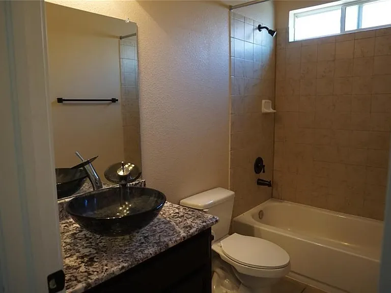 5828 Megan St — Photo 18