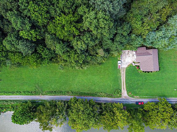 5th image of 1728 Sherwood Forest Ln