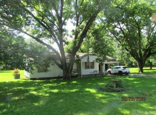 1719 Gardenia St, Crossett, AR 71635