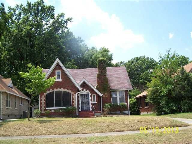 1st image of 991 N Barksdale St