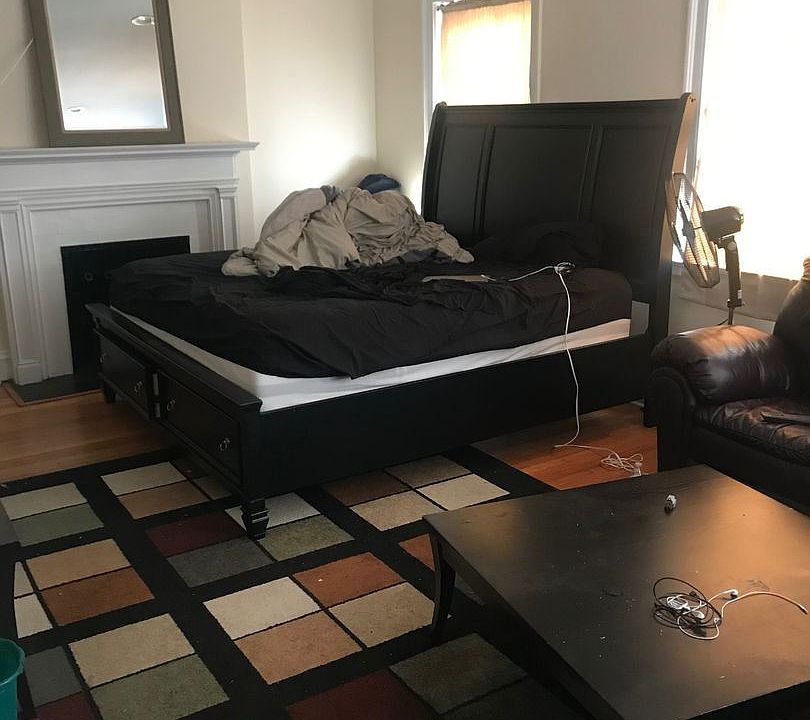 1st image of 2830 Monument Ave #1