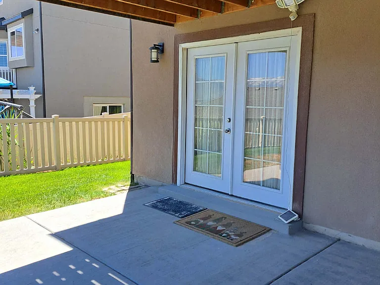334 W Shadow Ridge Dr — Photo 24