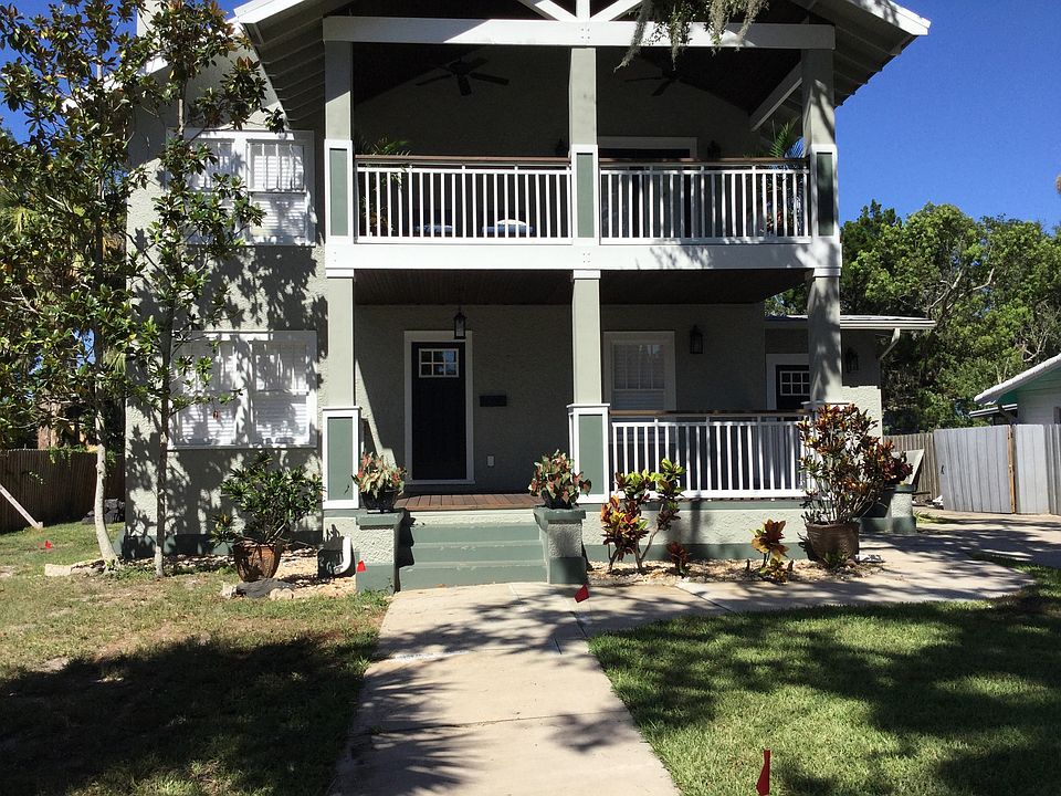 1st image of 1109 Live Oak St