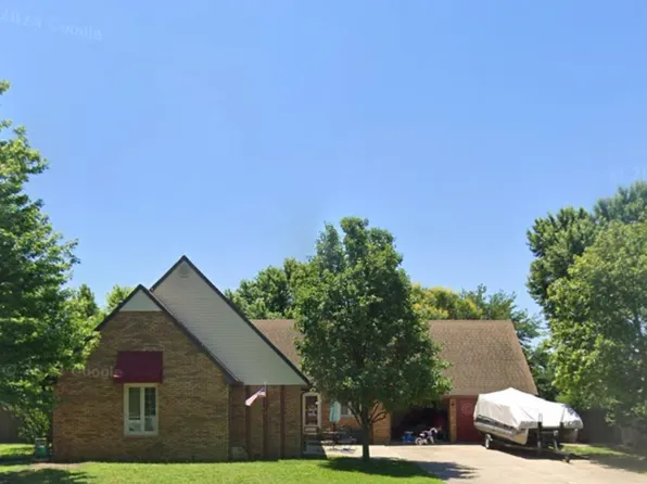 603 Quail Creek Ave, Newton, KS 67114