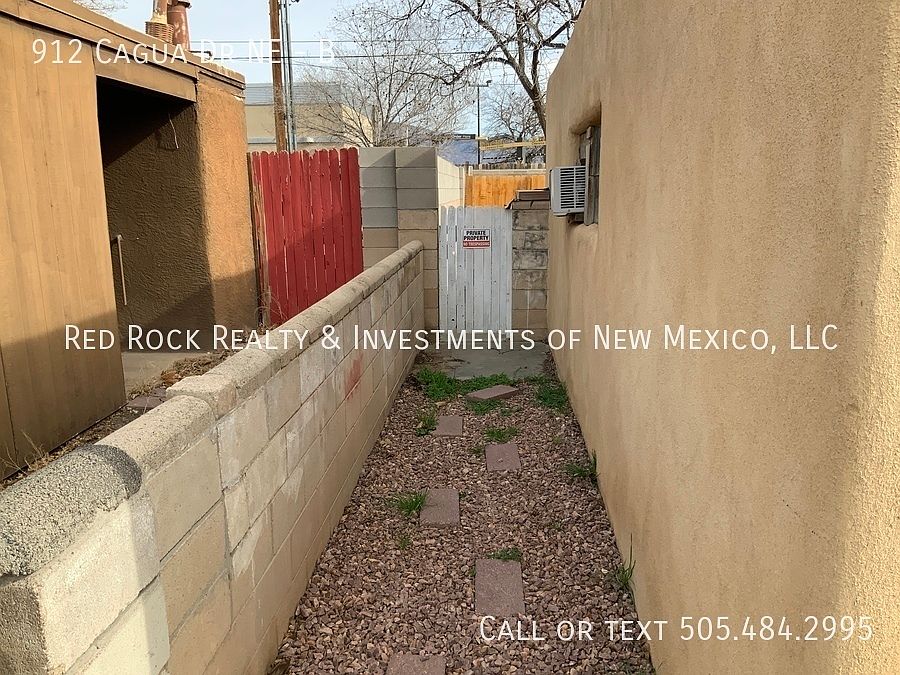 1st image of 912 Cagua Dr NE #B