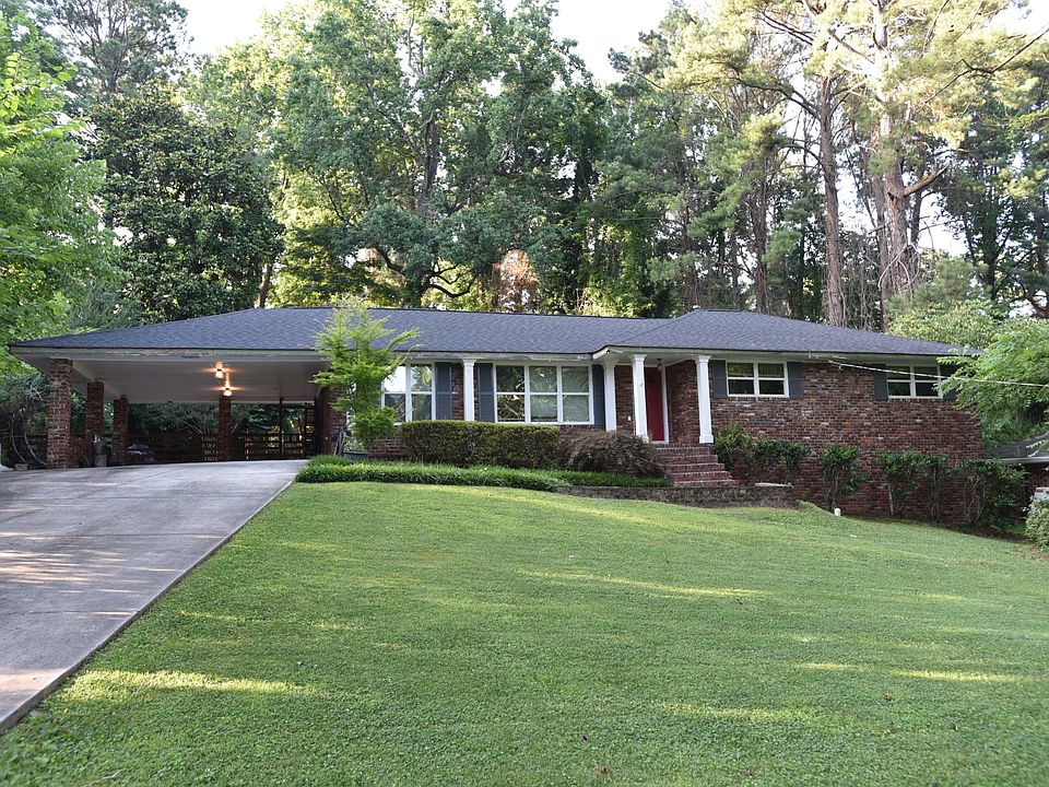 1st image of 2554 Sherbrooke Dr